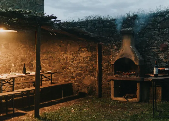 'sofia' Mit Pool By Interhome * Rapale